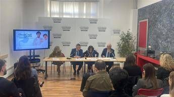 Il 50% dei malati di cancro allo stomaco è malnutrito, web serie insegna dieta corretta