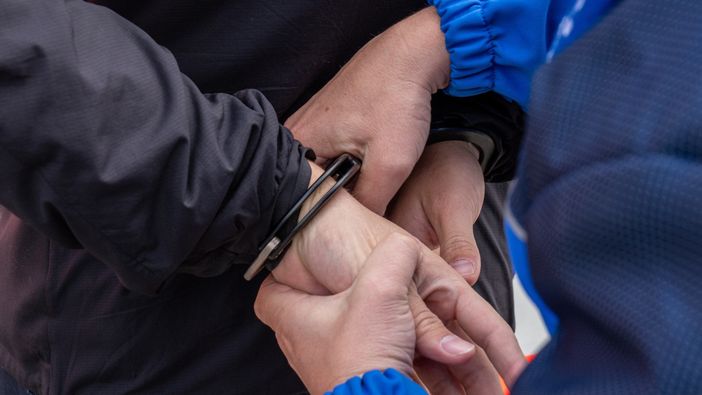 Tentano la fuga dal carcere di Sion:  arrestati