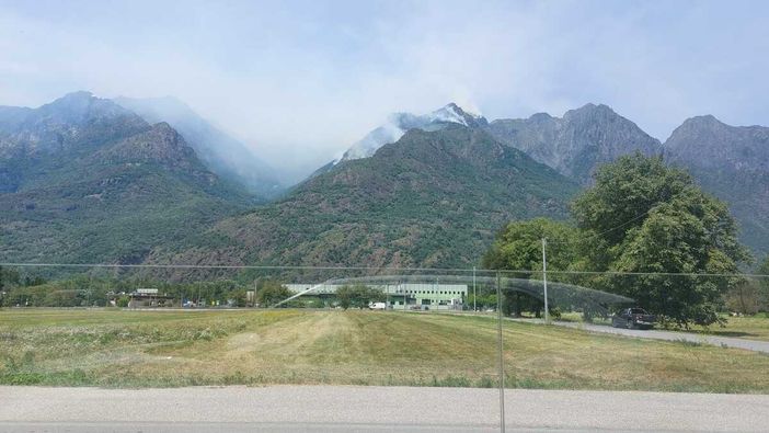 Premosello, divieto di accesso a tutti i sentieri nell'area dell'incendio Premosello, divieto di accesso a tutti i sentieri nell'area dell'incendio