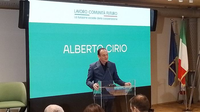 Confcooperative Piemonte al rinnovo: "Il Covid ha messo alla prova il nostro mondo. Ora puntiamo sul green" Confcooperative Piemonte al rinnovo: "Il Covid ha messo alla prova il nostro mondo. Ora puntiamo sul green"