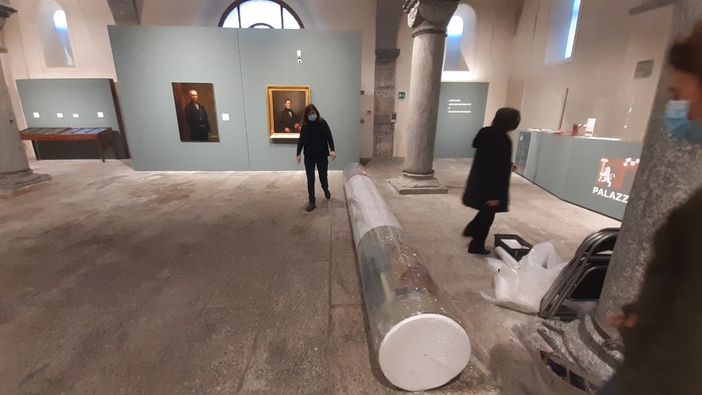 A Palazzo San Francesco una mostra per ammirare il restaurato sipario dipinto del Teatro Galletti