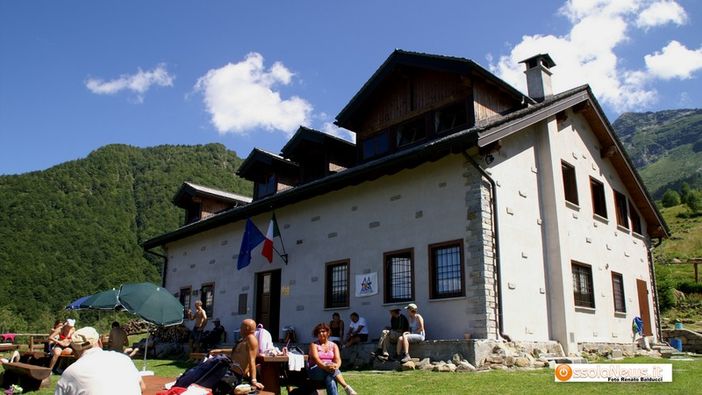 Interventi sulla strada e al terrapieno del rifugio Parpinasca Interventi sulla strada e al terrapieno del rifugio Parpinasca