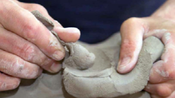 A Domodossola un corso gratuito di arte terapia