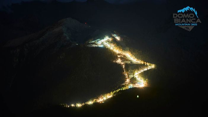 A Domobianca si torna a sciare sotto le stelle A Domobianca si torna a sciare sotto le stelle