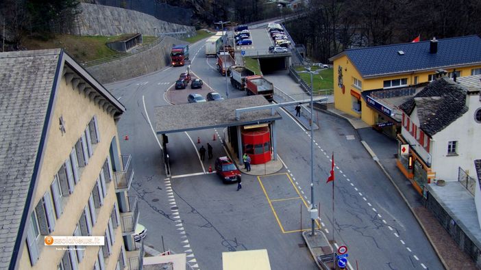 Foto: il posto di confine di Gondo