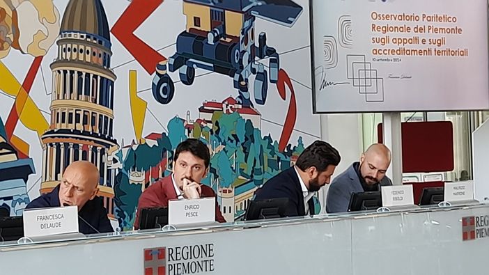 Regole, appalti e stipendi: sindacati e coop insieme per controllare il welfare in Piemonte. "E ora il Piano sanitario" Regole, appalti e stipendi: sindacati e coop insieme per controllare il welfare in Piemonte. "E ora il Piano sanitario"