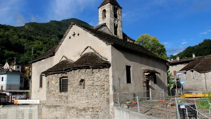 Proseguono i lavori di recupero degli affreschi del Piaggio Proseguono i lavori di recupero degli affreschi del Piaggio