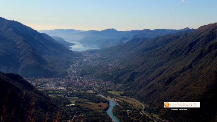 Nella foto: una panoramica del territorio che da Gravellona va verso Omegna e il Lago d'Orta Nella foto: una panoramica del territorio che da Gravellona va verso Omegna e il Lago d'Orta