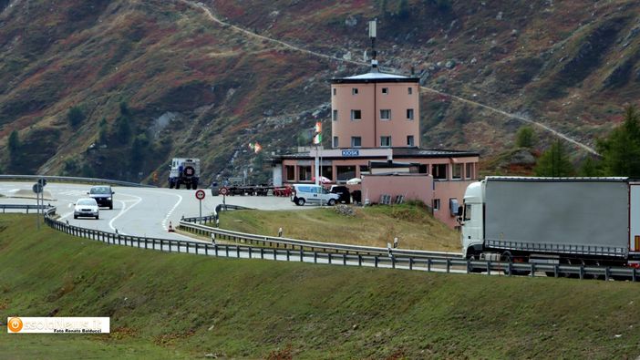 ''Merci pericolose al Sempione: il Consiglio federale gioca col fuoco'' ''Merci pericolose al Sempione: il Consiglio federale gioca col fuoco''