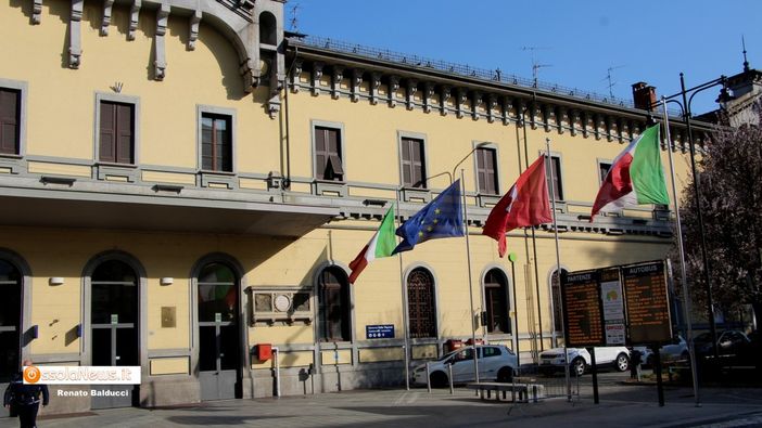 Domodossola, proseguono i disagi in stazione