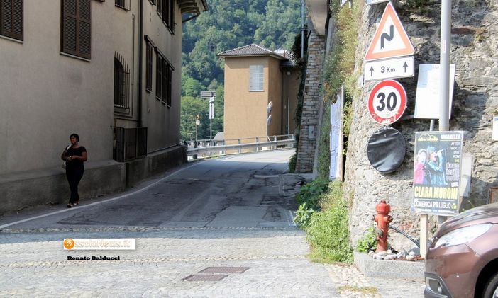 Villadossola, Piazza IV Novembre e ll'imbocco della Valle Antrona