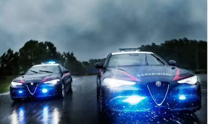 Stalker di 66 anni arrestato dai carabinieri Stalker di 66 anni arrestato dai carabinieri