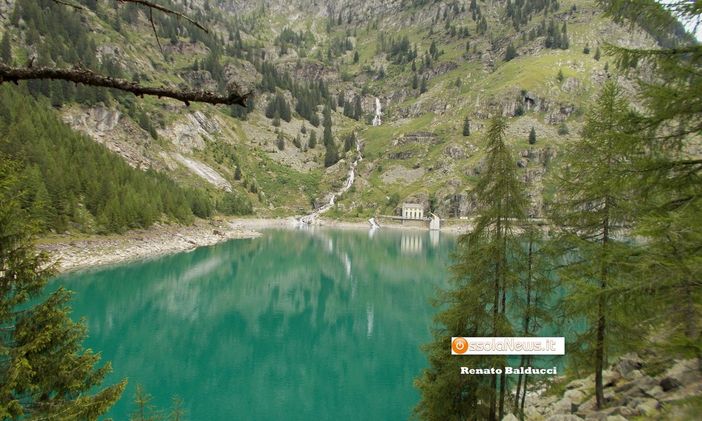 Il lago di Campliccoli in alta Valle Antrona