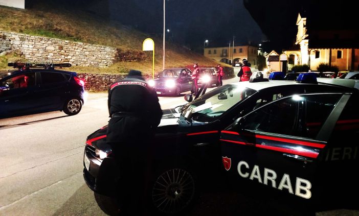 Domo, 21enne trovato alla guida ubriaco sabato notte