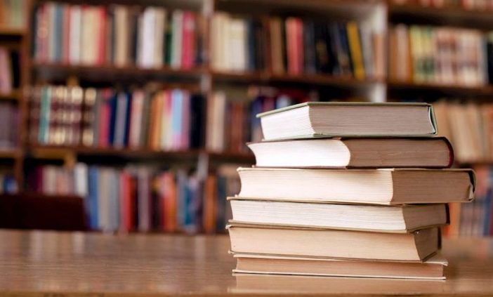 Con la scrittrice Sabrina Lalli un gruppo di lettura per i più piccoli Con la scrittrice Sabrina Lalli un gruppo di lettura per i più piccoli