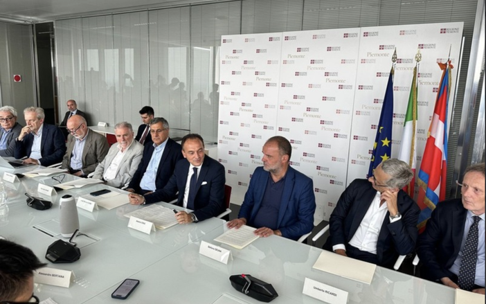 Sanità, patto Regione-sindacati: confermate le 2000 assunzioni FOTO E VIDEOl