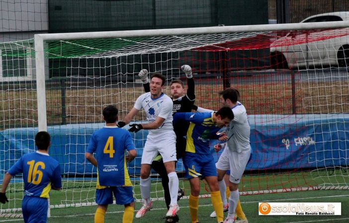 Piedimulera corsaro al Curotti: Virtus Villa battuta 2 a 1 FOTO Piedimulera corsaro al Curotti: Virtus Villa battuta 2 a 1 FOTO