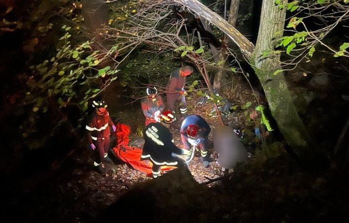 Ritrovato nella notte l'83enne disperso nei boschi di Mozzio