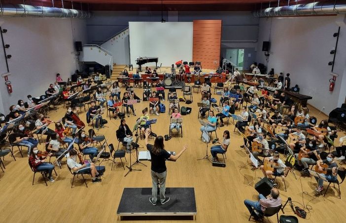 “Suoni per la Città”, stasera il concerto di primavera della Media Floreanini “Suoni per la Città”, stasera il concerto di primavera della Media Floreanini