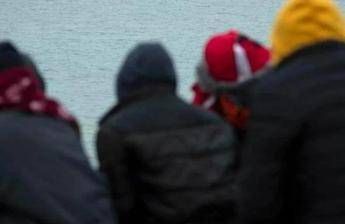 Rapporto Migrantes: in calo flussi irregolari, 'modello Albania' ai margini della democrazia