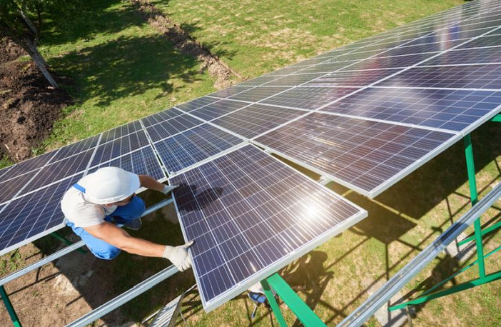 Giornata mondiale della Terra, cresce l’interesse per il fotovoltaico installato al suolo Giornata mondiale della Terra, cresce l’interesse per il fotovoltaico installato al suolo