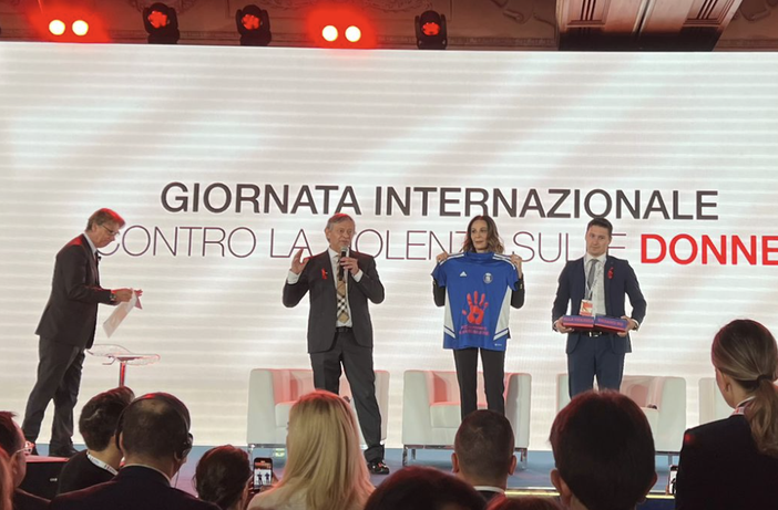 Foto e Video Alice Mometti