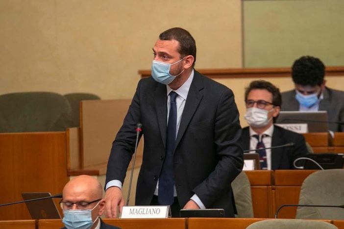 Magliano (Moderati): &quot;La scuola è sicura, si controlli il tempo extrascolastico&quot;