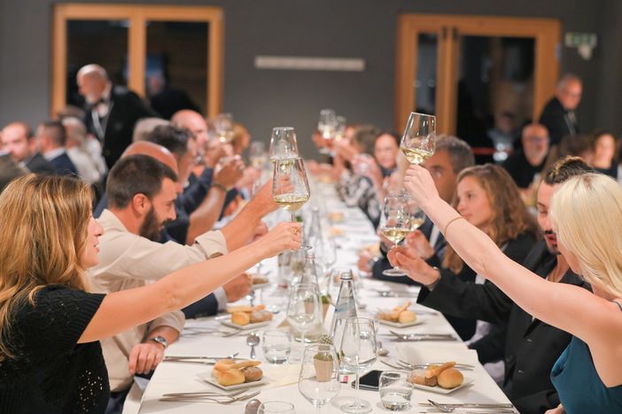 Chef in Quota torna a Domobianca365: una cena stellata per sostenere il territorio