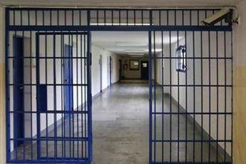 Bimba morta in casa a Imperia, giovedì la decisione sul fermo della mamma per omicidio Bimba morta in casa a Imperia, giovedì la decisione sul fermo della mamma per omicidio