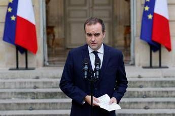 Francia, Lecornu: "Sempre più lontana possibilità scioglimento dell'Assemblea"