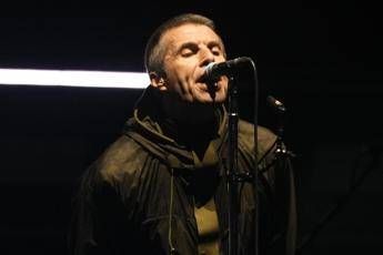 Liam Gallagher nonno a 53 anni: la figlia Molly ha dato alla luce il piccolo Rudy