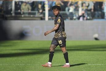 Orban accusa arbitro di razzismo dopo espulsione? Prima il tweet, poi Verona smentisce