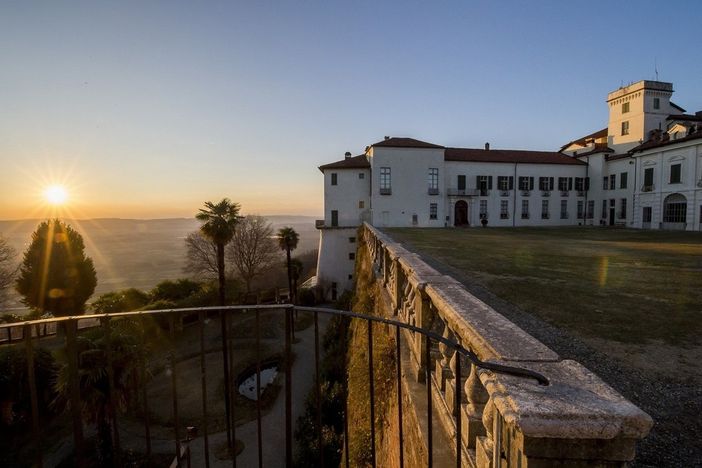 Ferragosto tra storia e bellezza: il Piemonte apre i suoi castelli Ferragosto tra storia e bellezza: il Piemonte apre i suoi castelli