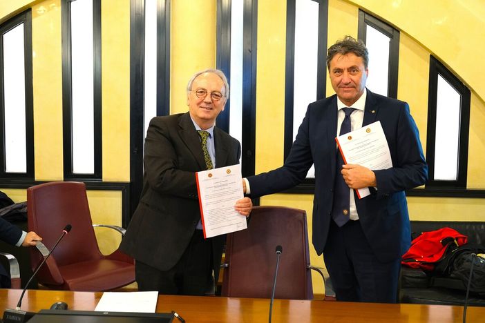 Vigili del Fuoco e Soccorso Alpino rafforzano la collaborazione operativa Vigili del Fuoco e Soccorso Alpino rafforzano la collaborazione operativa