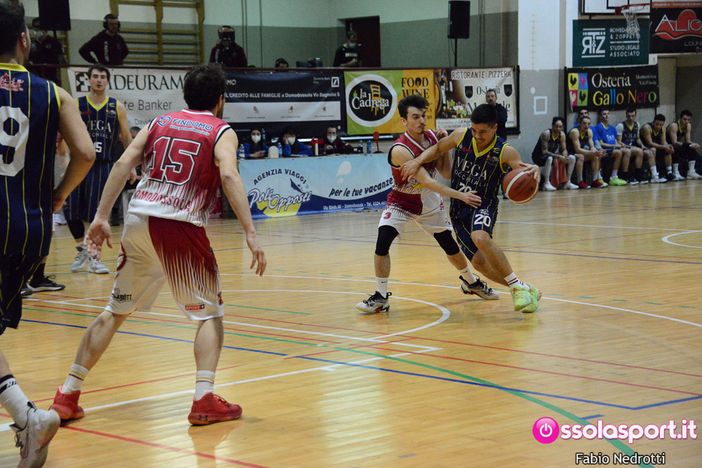 Basket, sconfitta per la Cestistica contro gli Spartans Borgomanero