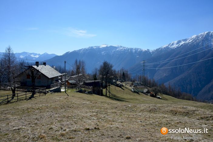 Allo Yolki Palki un incontro con gli Amici dei sentieri della Valle Bognanco Allo Yolki Palki un incontro con gli Amici dei sentieri della Valle Bognanco