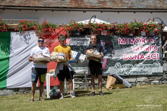 Le premiazioni del memorial Bonacci (foto Marco Bertolacci) Le premiazioni del memorial Bonacci (foto Marco Bertolacci)