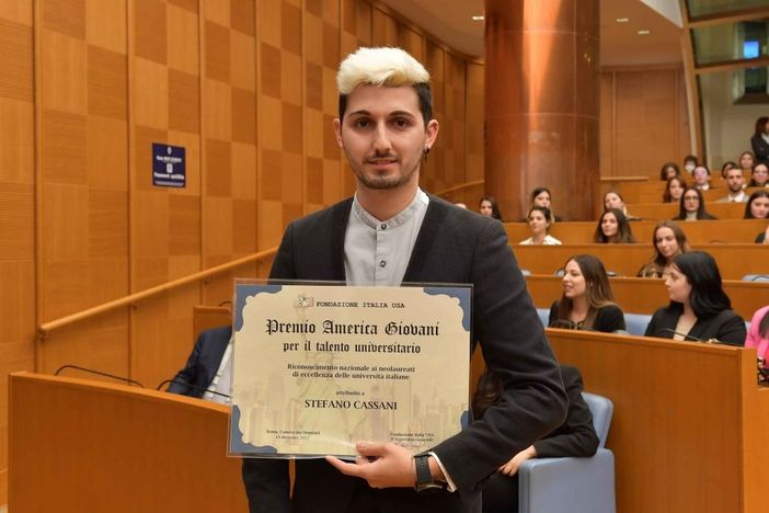 Università, l'ossolano Stefano Cassani si aggiudica il premio America Giovani