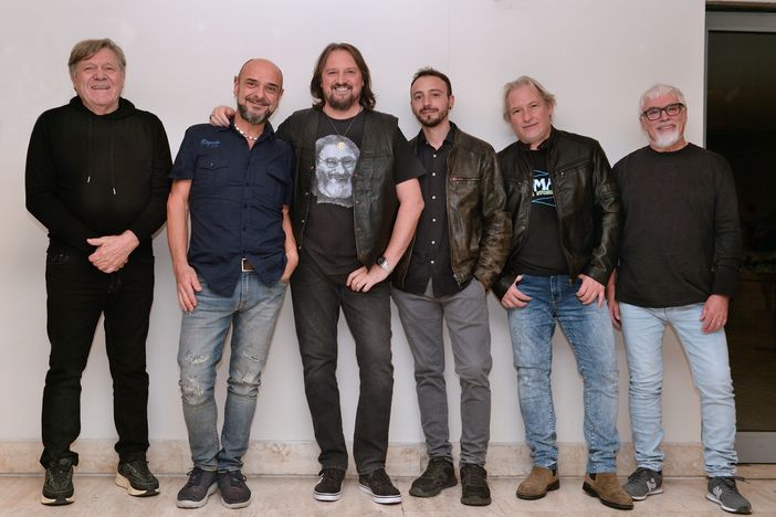 Cresce l'attesa per il concerto dei Nomadi alla Fabbrica