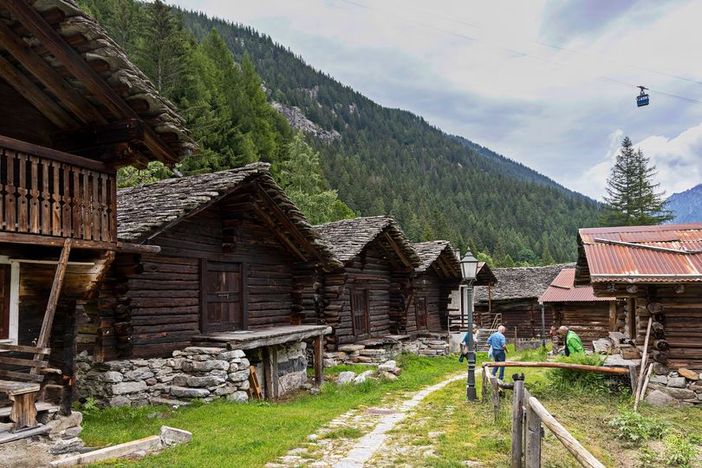 Terra e Laghi Festival fa tappa a Macugnaga con lo spettacolo  ‘Terra Madre’