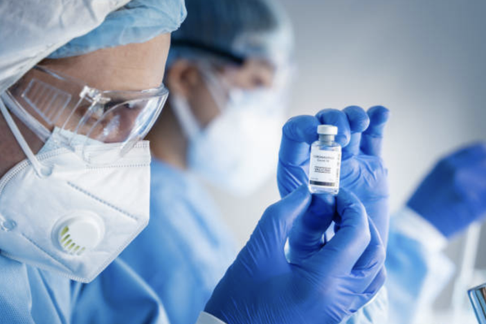 Giovedì somministrate altre 5.645 terze dosi Giovedì somministrate altre 5.645 terze dosi