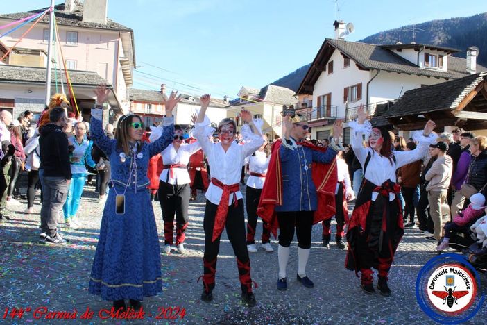 Grande partecipazione allo storico Carnuà de Melesk FOTO