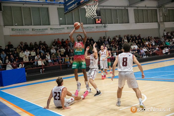 Basket, anticipi per la Findomo Pediacooph24 e la Paracchini Expo Foma