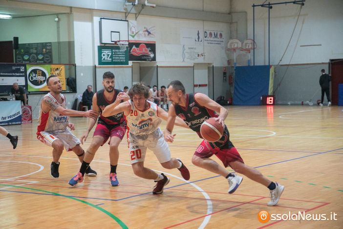 Vittoria e primato in classifica per a Paracchini Expo Foma Omegna