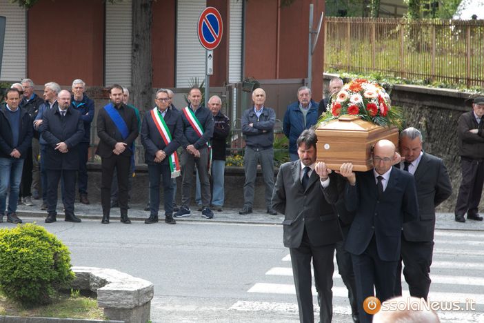 Addio a Franco Ravandoni, una vita per la politica e la famiglia Addio a Franco Ravandoni, una vita per la politica e la famiglia