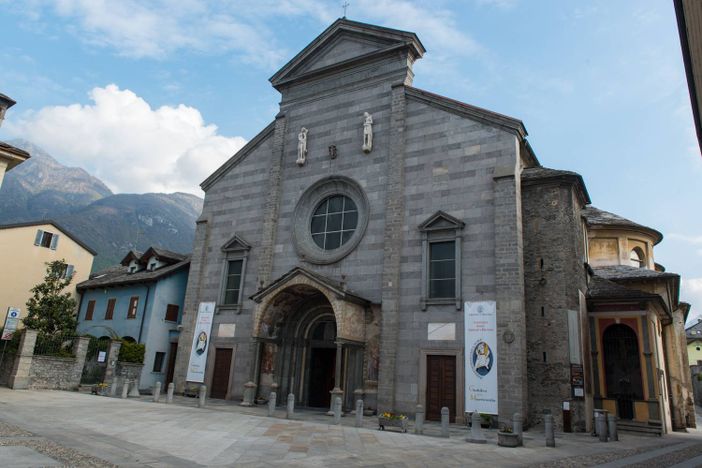 Caritas domese a corto di scorte, don Barone lancia un appello Caritas domese a corto di scorte, don Barone lancia un appello