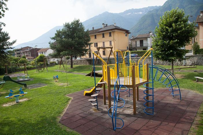 Premosello, parchi giochi accessibili anche ai bambini con disabilità Premosello, parchi giochi accessibili anche ai bambini con disabilità