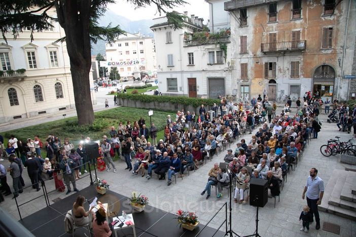 Seconda giornata per Domosofia 2022: si parla di economia, guerra e arte