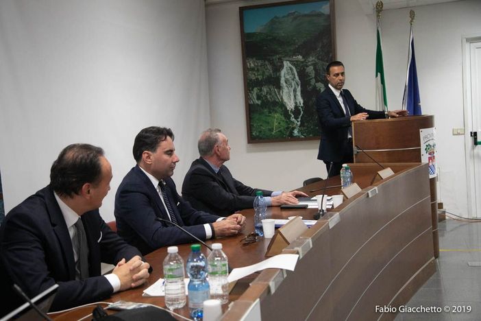 Dietrofront sul nuovo ospedale, Pizzi: "Preioni pugnala la nostra sanità!" Dietrofront sul nuovo ospedale, Pizzi: "Preioni pugnala la nostra sanità!"