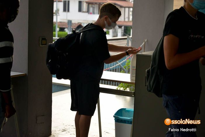 Focolai scolastici e classi in quarantena: nel Vco sono 5, quattro nelle scuole dell'Infanzia e uno nella Primaria Focolai scolastici e classi in quarantena: nel Vco sono 5, quattro nelle scuole dell'Infanzia e uno nella Primaria